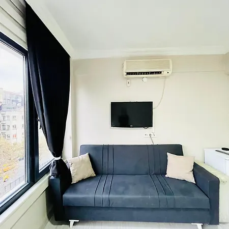 71 Aparthotel