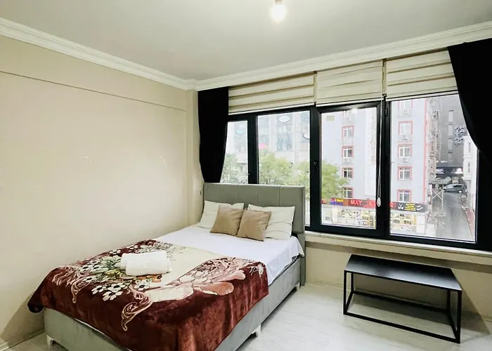 71 Aparthotel Istanboel